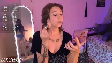 lovelylittlelucyy online show from 29, 7, 2026
