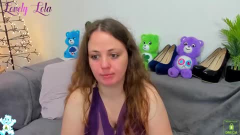 Snapshot of lovelylola_fr chatting on 2, 12, 2024 Lola online show from 2, 12, 2024