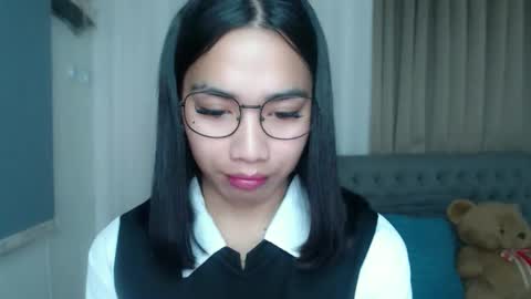 lovelymae18 online show from 26, 3, 2026