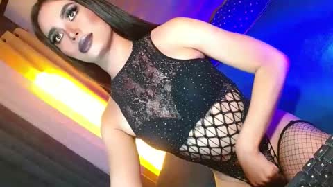 lovelymiss_shyna11 online show from 24, 5, 2026