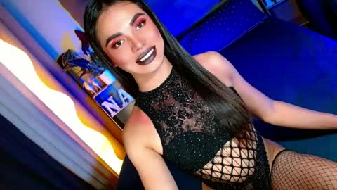 Snapshot of lovelymiss_shyna11 chatting on 19, 6, 2026 lovelymiss_shyna11 online show from 19, 6, 2026