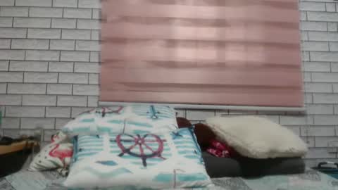 Snapshot of lovelyquey chatting on 20, 12, 2024 Angelquey online show from 20, 12, 2024