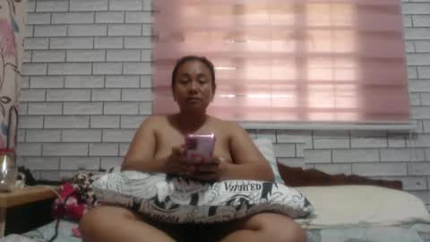 Snapshot of lovelyquey chatting on 21, 1, 2025 Angelquey online show from 21, 1, 2025