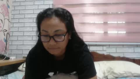 Snapshot of lovelyquey chatting on 15, 2, 2025 Angelquey online show from 15, 2, 2025