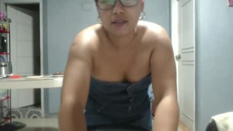 Snapshot of lovelyquey chatting on 20, 2, 2025 Angelquey online show from 20, 2, 2025