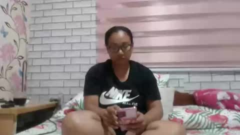 Snapshot of lovelyquey chatting on 21, 2, 2025 Angelquey online show from 21, 2, 2025