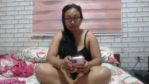 Snapshot of lovelyquey chatting on 2, 3, 2025 Angelquey online show from 2, 3, 2025