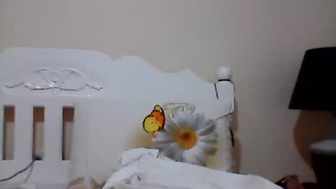 Snapshot of lovelyquey chatting on 24, 10, 2025 Angelquey online show from 24, 10, 2025