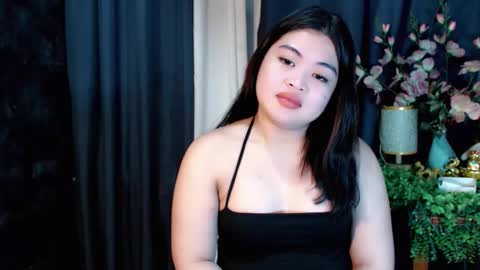 Snapshot of lovelyrhean chatting on 18, 11, 2025 Rhean online show from 18, 11, 2025