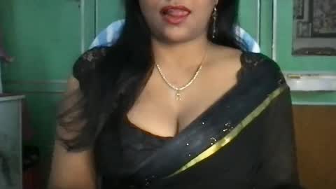 Snapshot of lovelyrose36 chatting on 29, 5, 2026 lovelyrose36 online show from 29, 5, 2026