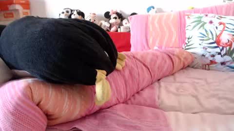 Snapshot of lovelywoman22 chatting on 15, 2, 2025 lovelywoman22 online show from 15, 2, 2025