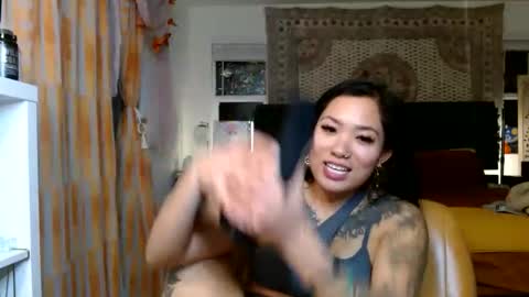 Snapshot of lovelyxmacii chatting on 17, 12, 2025 lovelyxmacii online show from 17, 12, 2025