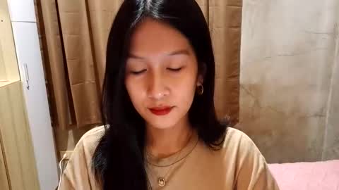 Snapshot of loveme_fiona chatting on 15, 12, 2025 loveme_fiona online show from 15, 12, 2025