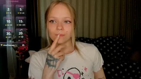 lovemelulu online show from 8, 7, 2026