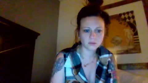 Snapshot of lovemenot262689 chatting on 23, 5, 2026 lovemenot262689 online show from 23, 5, 2026