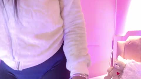 L O V E  online show from 19, 3, 2026