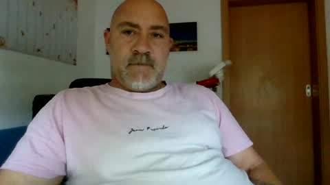 Snapshot of lover010983 chatting on 22, 7, 2026 lover010983 online show from 22, 7, 2026