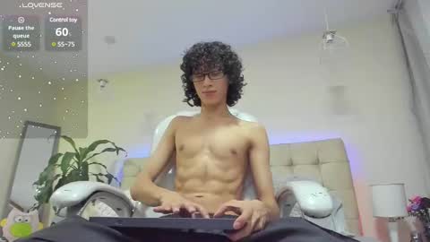 loverboy8_ online show from 18, 2, 2025