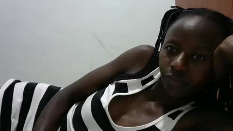 Snapshot of lovergal222 chatting on 9, 1, 2025 lovergal222 online show from 9, 1, 2025