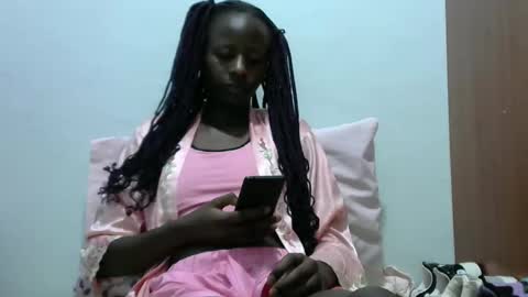 Snapshot of lovergal222 chatting on 11, 1, 2025 lovergal222 online show from 11, 1, 2025