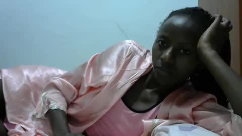 Snapshot of lovergal222 chatting on 1, 2, 2025 lovergal222 online show from 1, 2, 2025