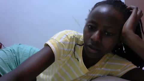 Snapshot of lovergal222 chatting on 3, 2, 2025 lovergal222 online show from 3, 2, 2025