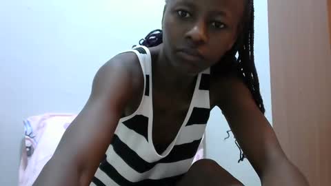 Snapshot of lovergal222 chatting on 6, 2, 2025 lovergal222 online show from 6, 2, 2025