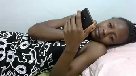 Snapshot of lovergal222 chatting on 23, 2, 2025 lovergal222 online show from 23, 2, 2025