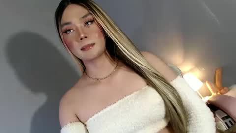 Snapshot of lovers_moon22 chatting on 13, 1, 2025 lovers moon22 online show from 13, 1, 2025