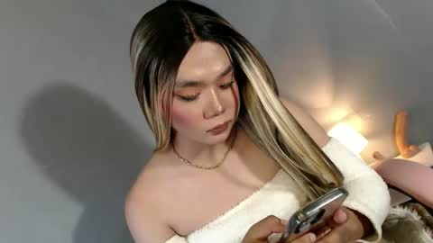 Snapshot of lovers_moon22 chatting on 23, 1, 2025 lovers moon22 online show from 23, 1, 2025