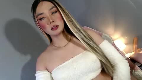 Snapshot of lovers_moon22 chatting on 24, 1, 2025 lovers moon22 online show from 24, 1, 2025