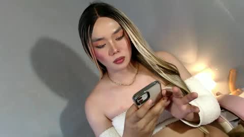 Snapshot of lovers_moon22 chatting on 27, 1, 2025 lovers moon22 online show from 27, 1, 2025