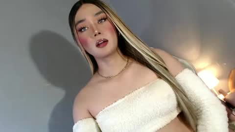 Snapshot of lovers_moon22 chatting on 28, 1, 2025 lovers moon22 online show from 28, 1, 2025