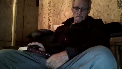 just here to have fun and cum online show from 1, 11, 2025