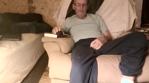 just here to have fun and cum online show from 25, 11, 2025