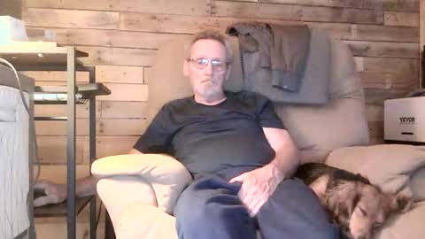 just here to have fun and cum online show from 22, 4, 2026