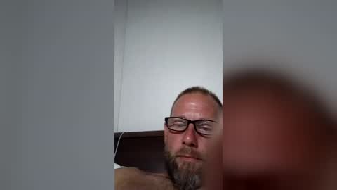 loveshead07 online show from 19, 6, 2026