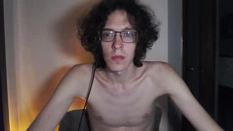 LovesomeCookie online show from 23, 4, 2026