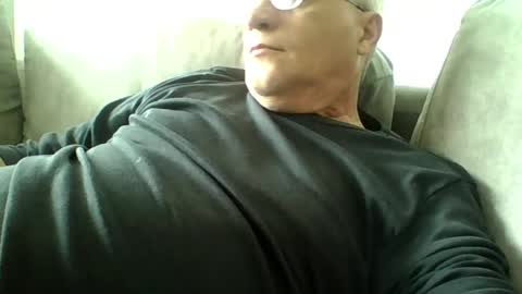 lovetightass online show from 18, 4, 2026