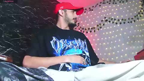 lovexjuxn77 online show from 20, 7, 2026