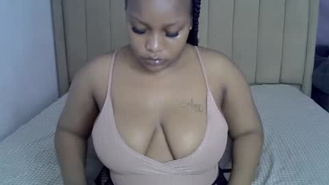 Snapshot of loveydivah chatting on 30, 6, 2026 loveydivah online show from 30, 6, 2026