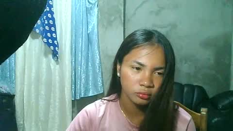 loving_rhean online show from 12, 3, 2025