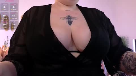 Call me Aphrodite online show from 19, 2, 2026