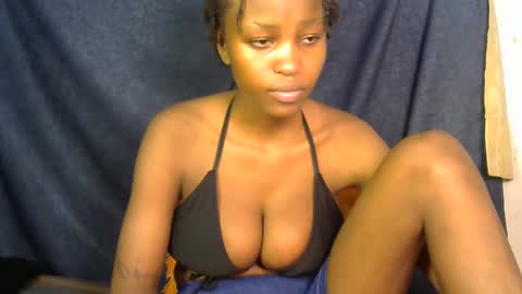 Snapshot of lovly_lastborn chatting on 29, 9, 2025 lovly_lastborn online show from 29, 9, 2025
