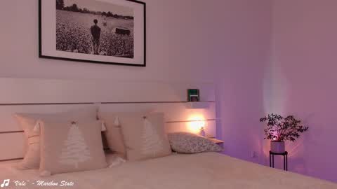    .       online show from 20, 1, 2025