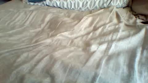 Snapshot of lowkeyme28 chatting on 6, 2, 2026 lowkeyme28 online show from 6, 2, 2026