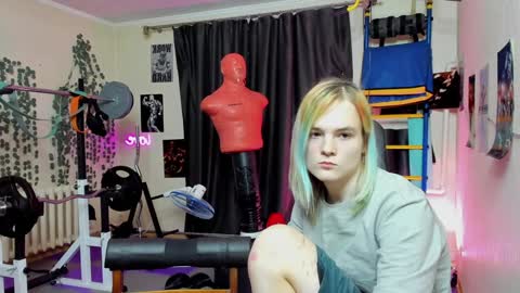 VECTORSTEVEPVT IS OPEN online show from 17, 12, 2024