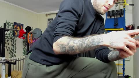 VECTORSTEVEPVT IS OPEN online show from 4, 1, 2025