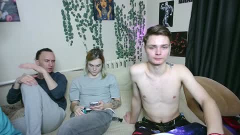 VECTORSTEVEPVT IS OPEN online show from 11, 1, 2025