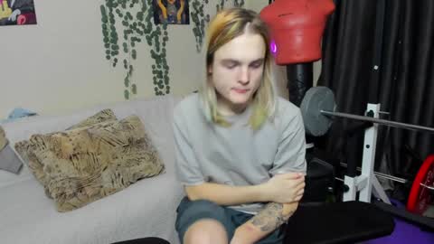 VECTORSTEVEPVT IS OPEN online show from 17, 1, 2025